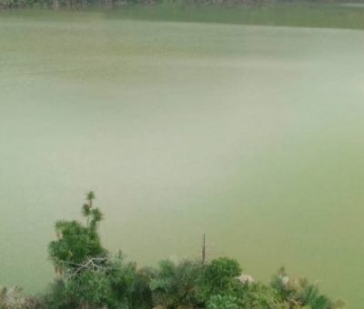 Residents flee Kuk village as Lake Kuk produces bad smell